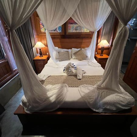 Japa Guesthouse Canggu Esterno foto
