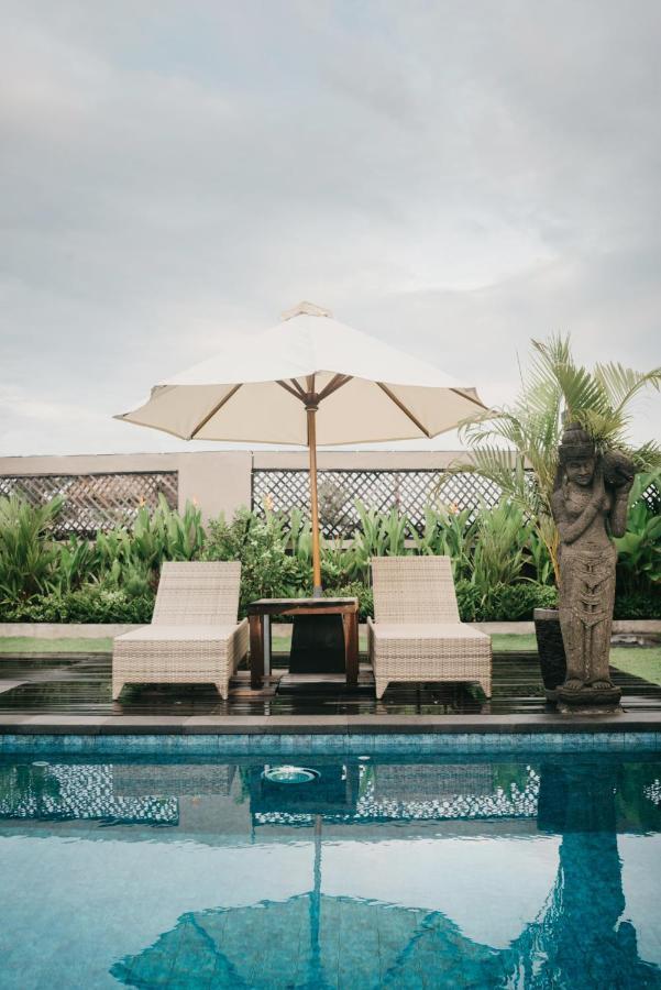 Japa Guesthouse Canggu Esterno foto