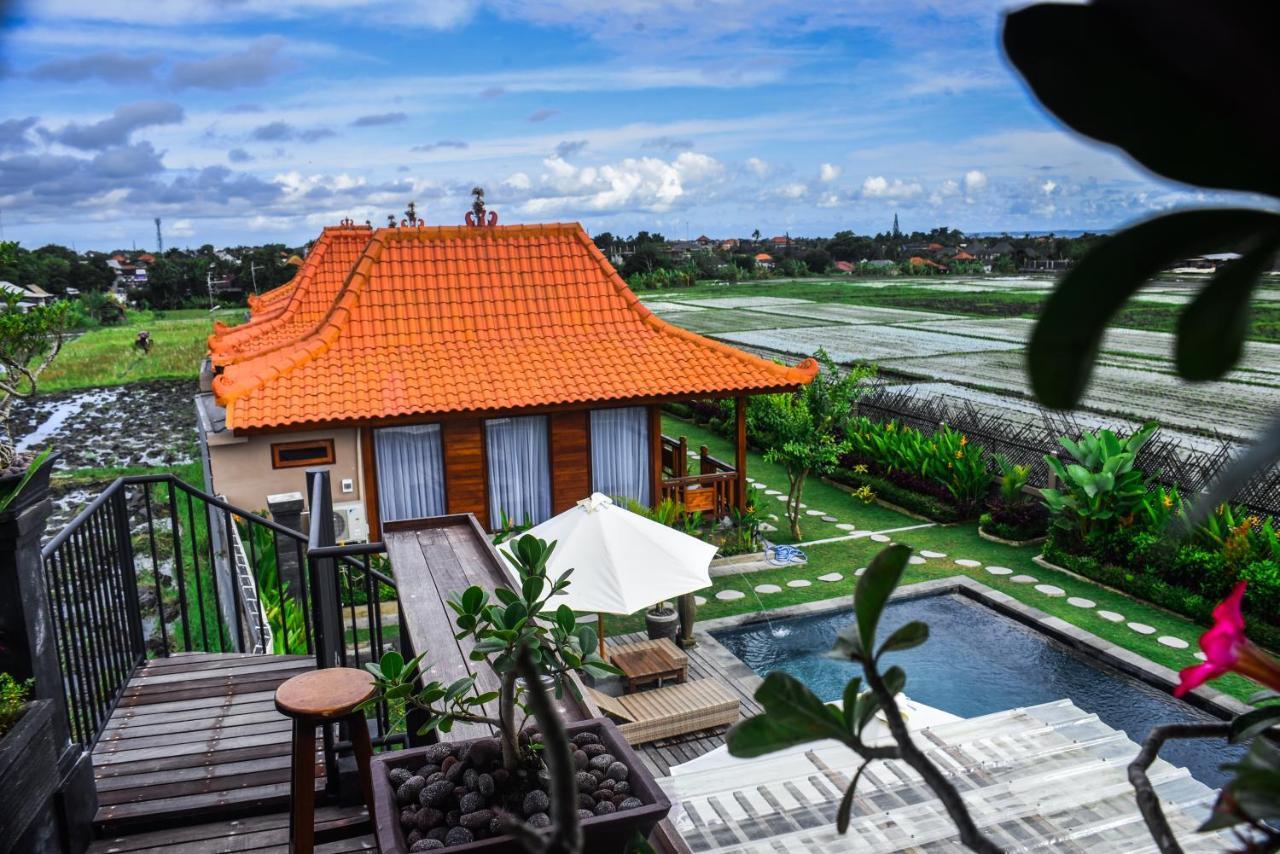 Japa Guesthouse Canggu Esterno foto