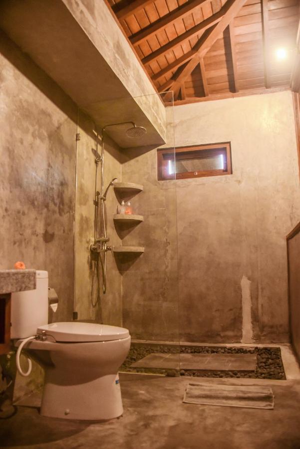 Japa Guesthouse Canggu Esterno foto