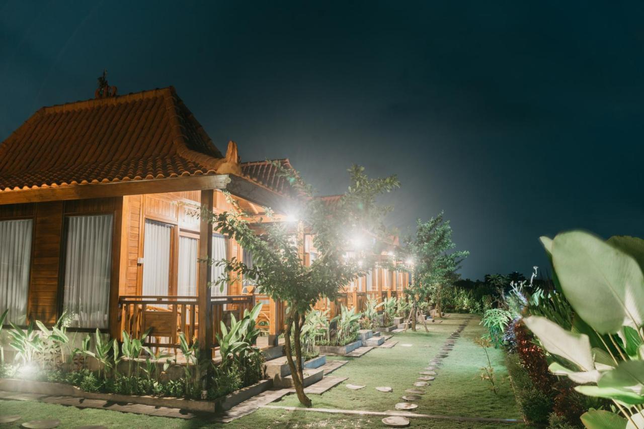 Japa Guesthouse Canggu Esterno foto