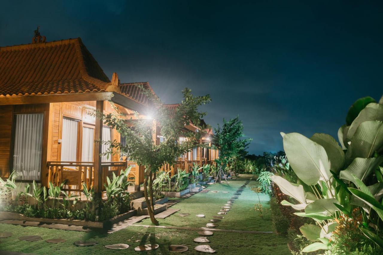 Japa Guesthouse Canggu Esterno foto