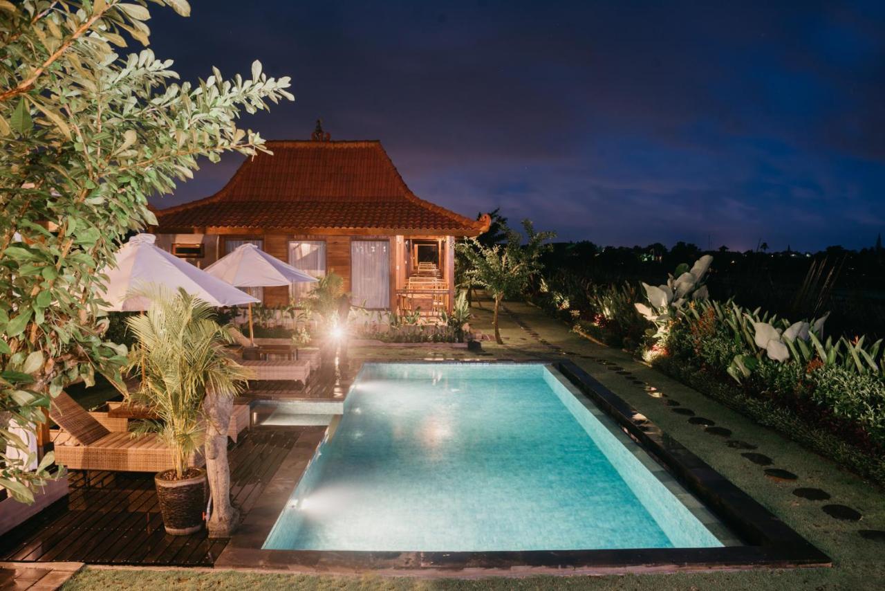 Japa Guesthouse Canggu Esterno foto