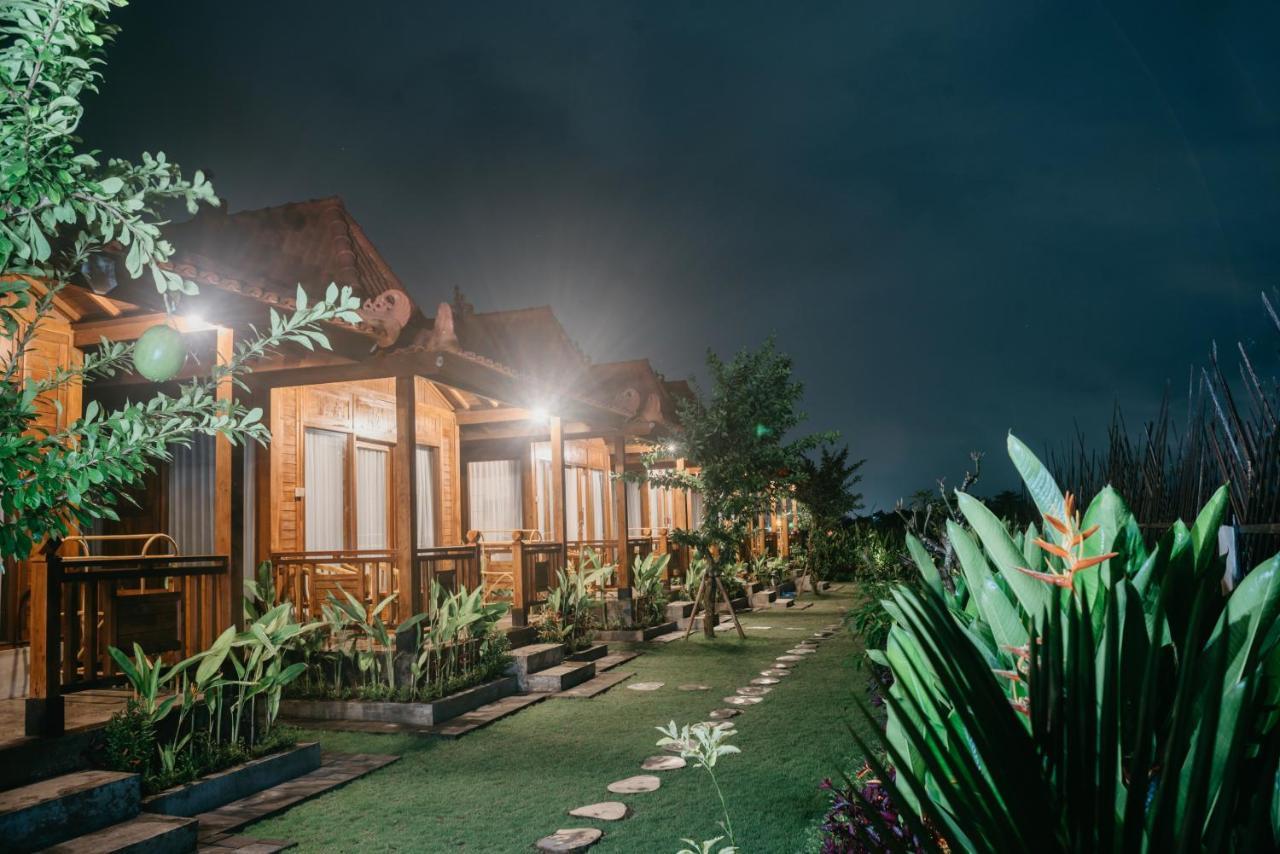 Japa Guesthouse Canggu Esterno foto