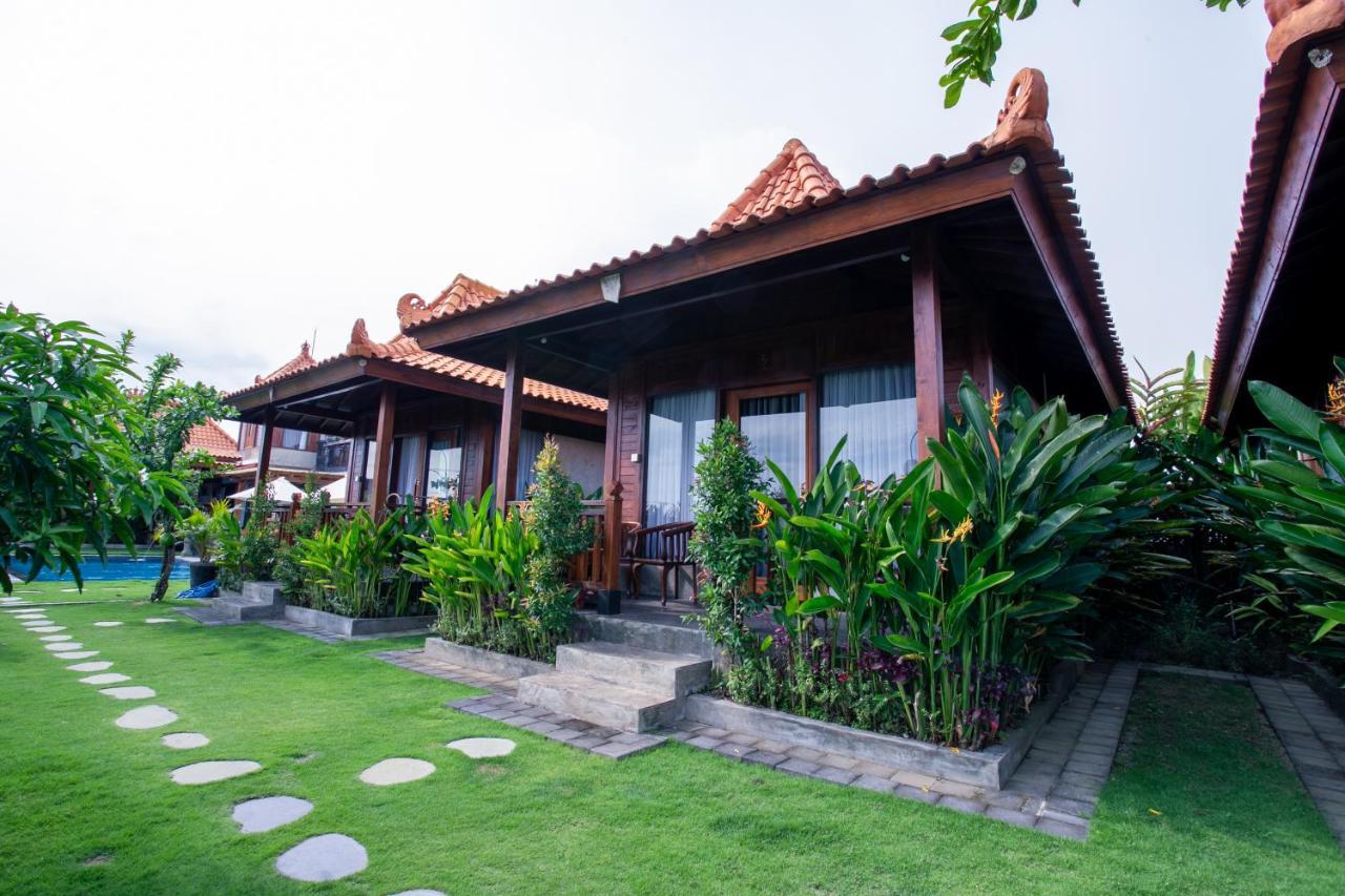 Japa Guesthouse Canggu Esterno foto
